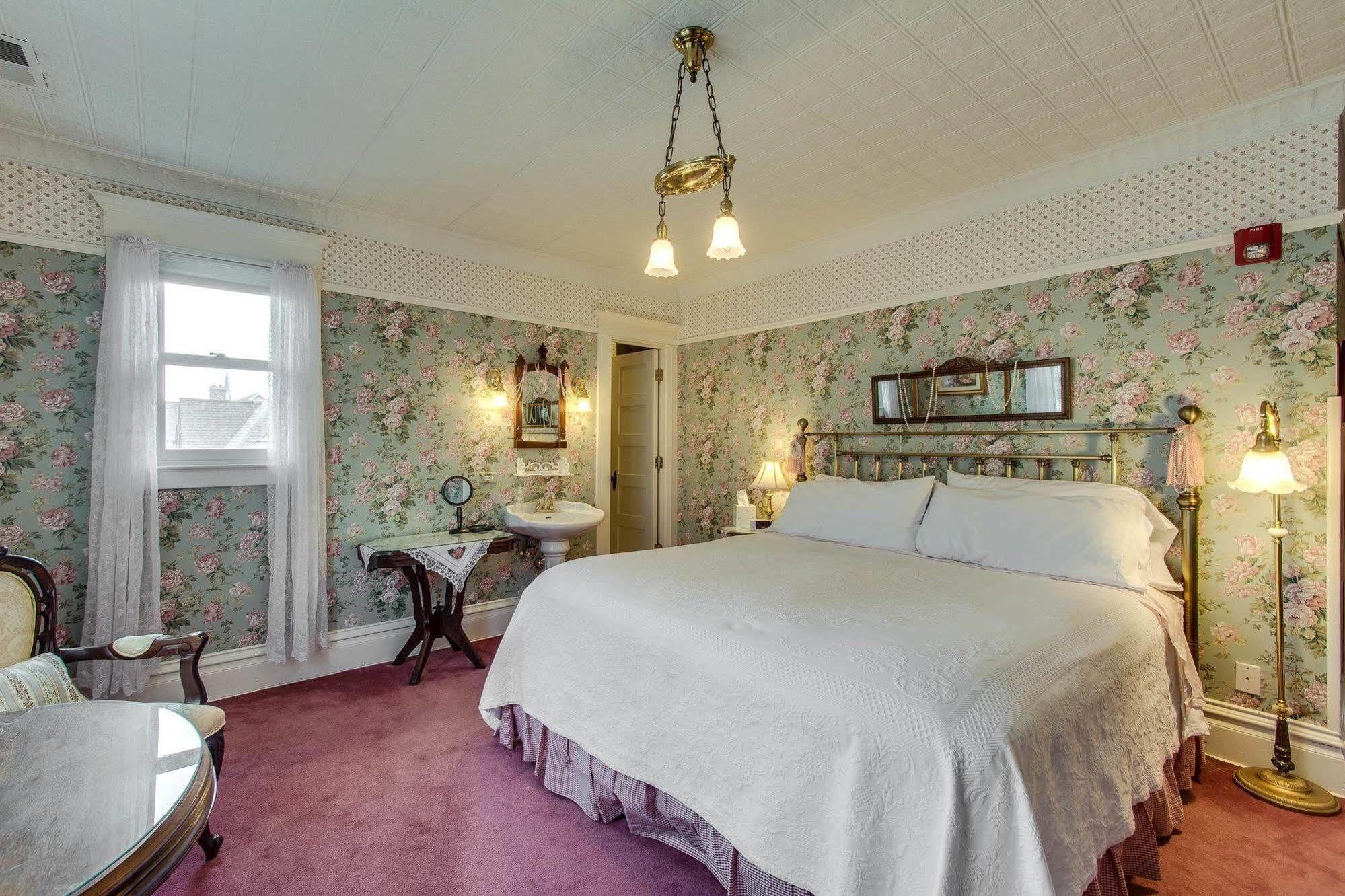 Harrison House Bed & Breakfast Naperville Εξωτερικό φωτογραφία