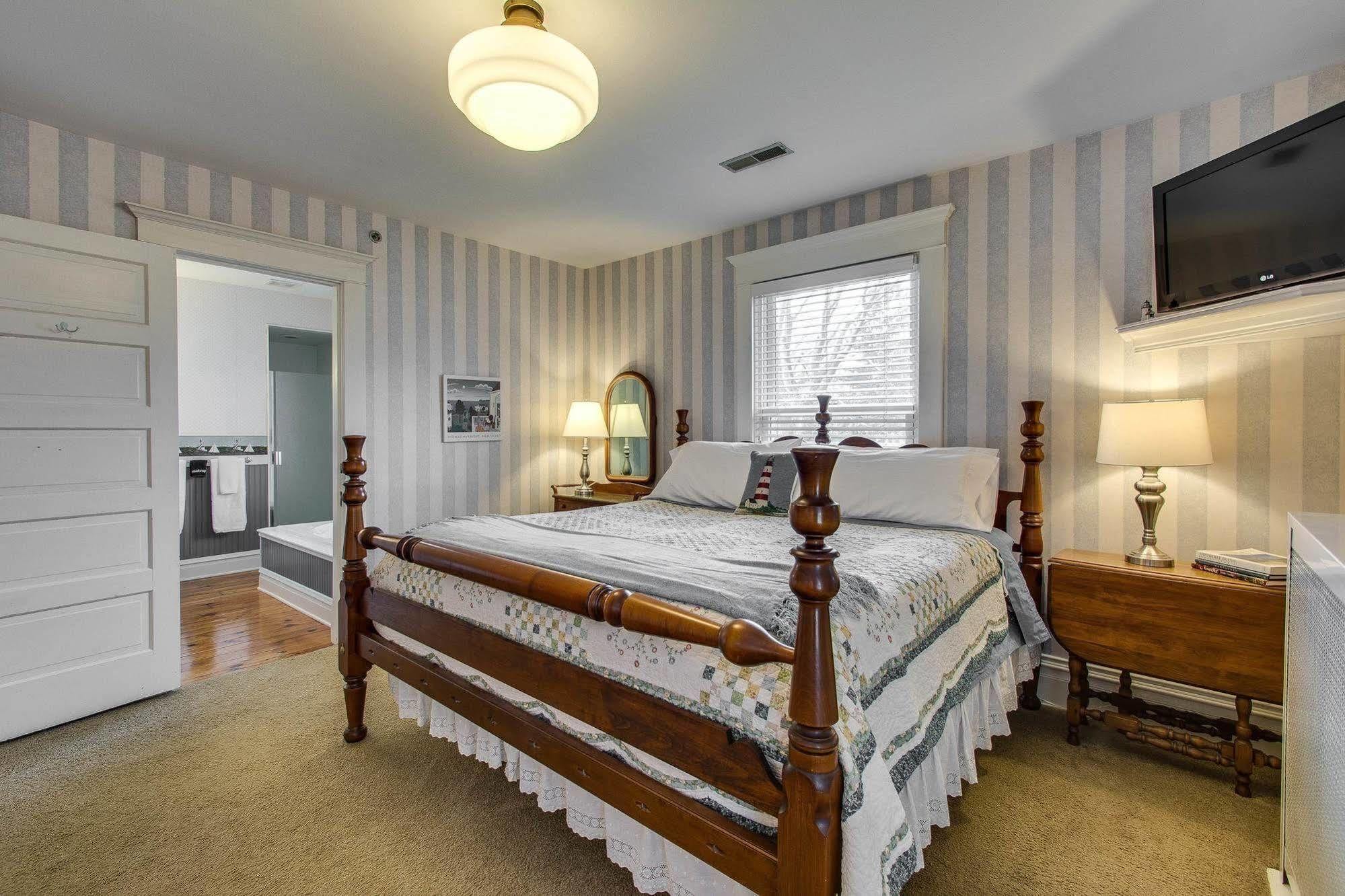 Harrison House Bed & Breakfast Naperville Εξωτερικό φωτογραφία