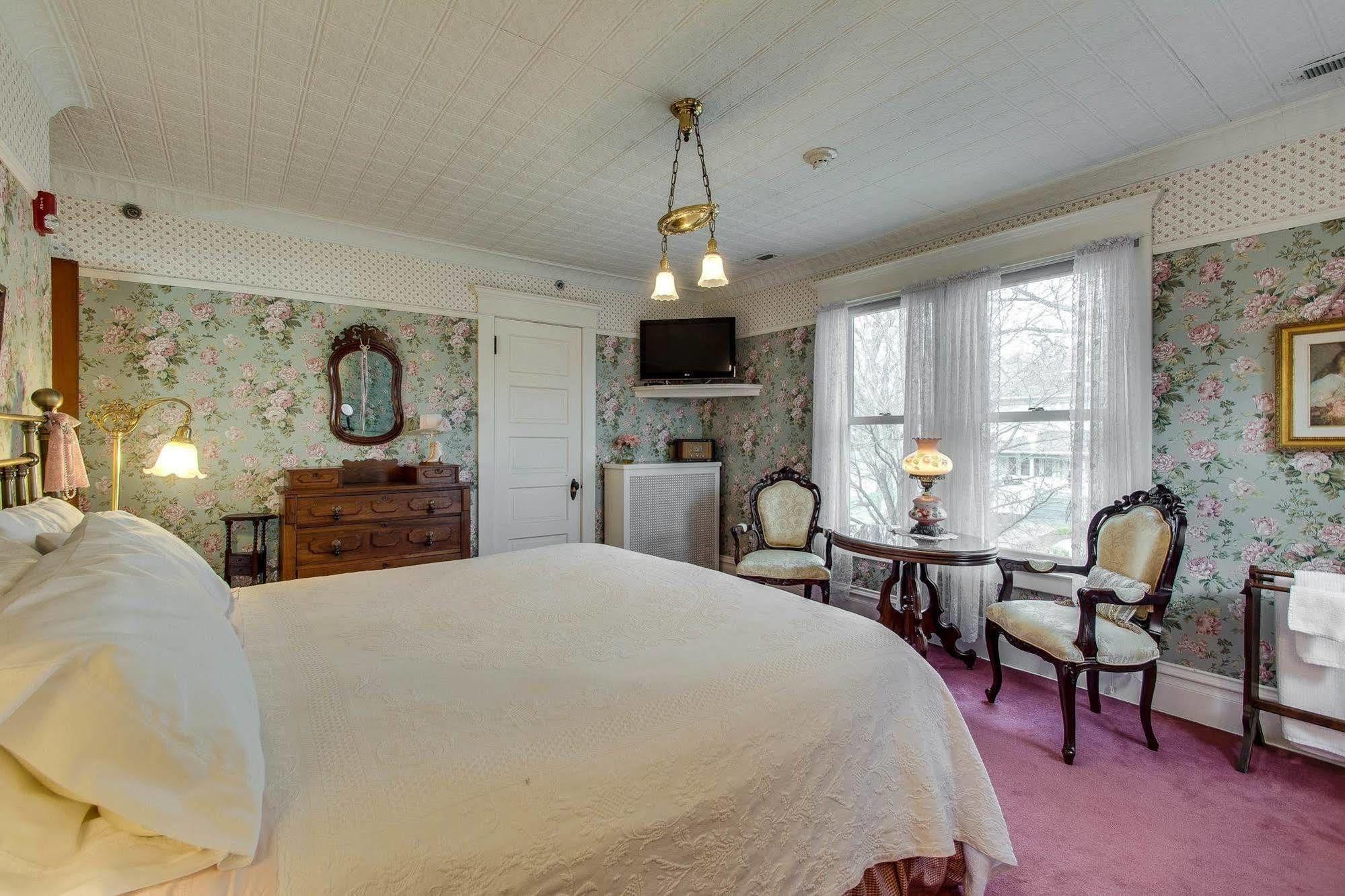 Harrison House Bed & Breakfast Naperville Εξωτερικό φωτογραφία