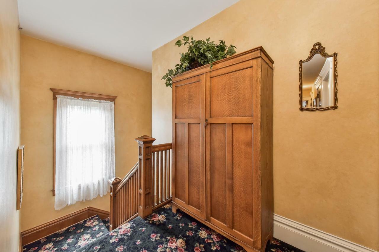 Harrison House Bed & Breakfast Naperville Εξωτερικό φωτογραφία