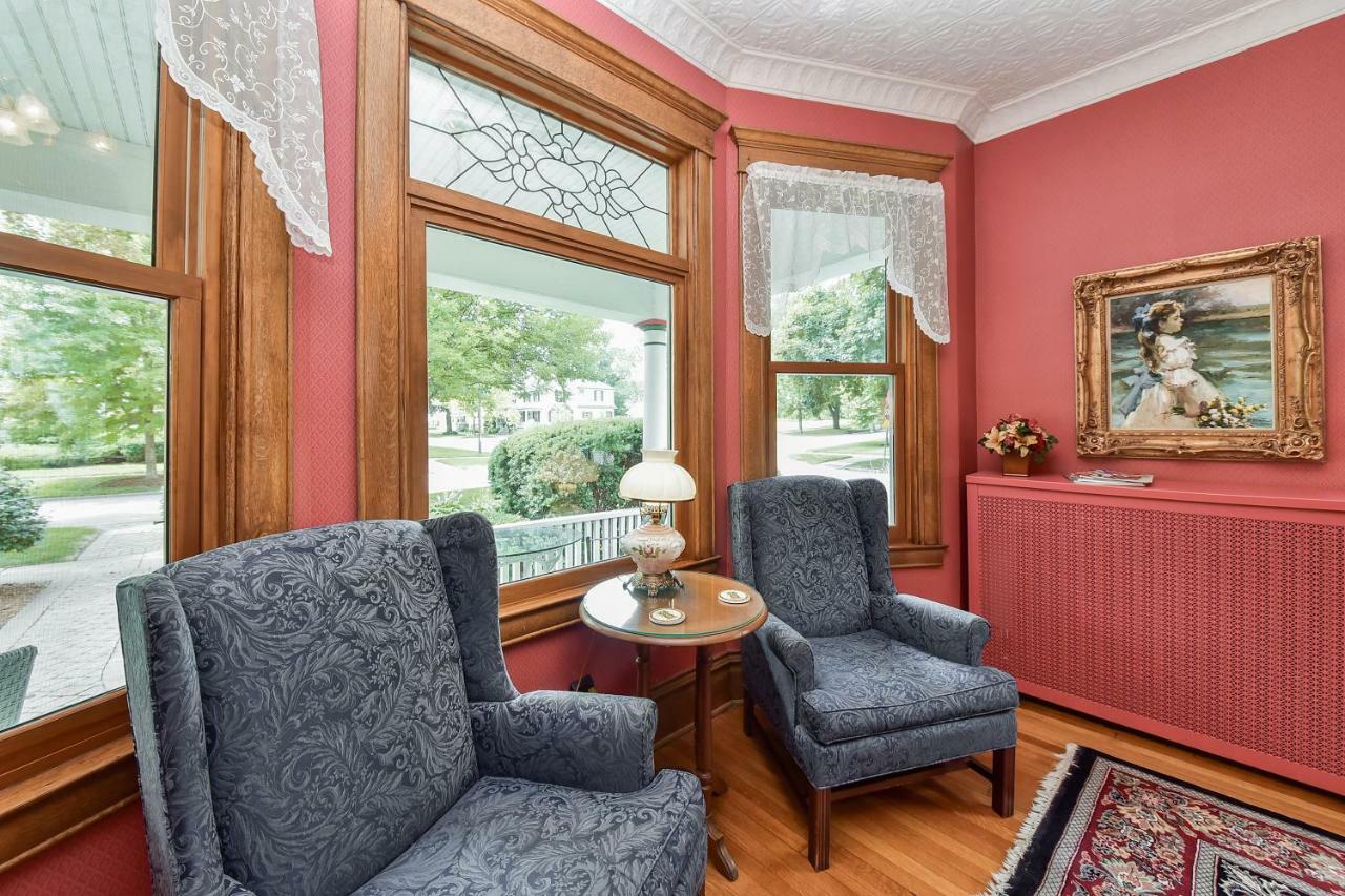 Harrison House Bed & Breakfast Naperville Εξωτερικό φωτογραφία