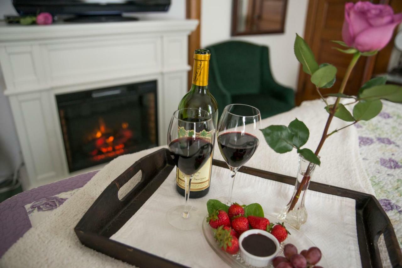 Harrison House Bed & Breakfast Naperville Εξωτερικό φωτογραφία